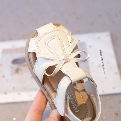 Girls Summer Sandals Toe-covered Anti-kick 2025 Brand New Children Flat Sandals Princess INS Hot Trend Toddler Clog Shoes I03055