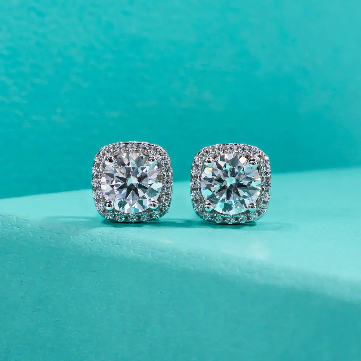 5mm 1cttw D Color Moissanite Diamond 925 Sterling Silver Stud Earrings for Woman Fine Jewelry Wholesale