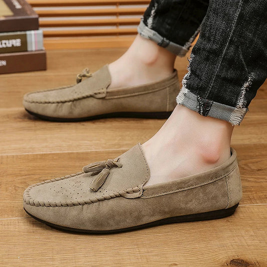 Sapatos Masculinos Casuais de Camurça Respiráveis Confortáveis Slip-on Masculinos para Dirigir Sapatos Masculinos de Marca de Luxo Mocassins Masculinos Sapatos Preguiçosos