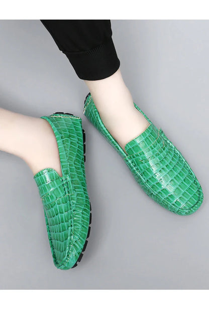 Patent Leather Loafers for Men, Crocodile Pattern, Korean Style, Trendy, Popular Casual Leather Shoes, Slip-On Loafers, Lazy Shoes
