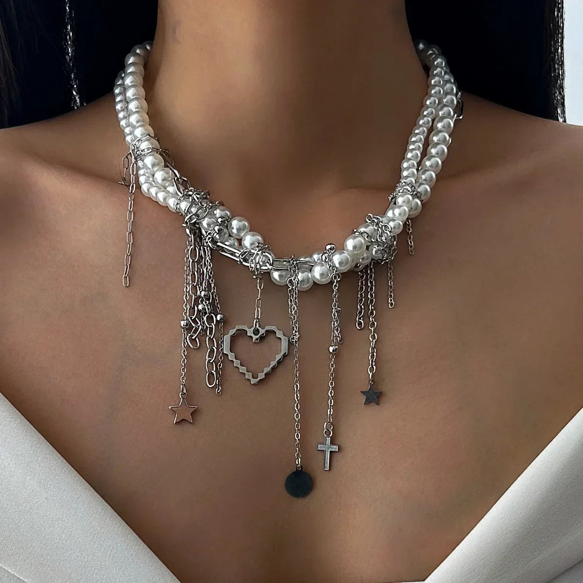 Elegant Irregular Imitation Pearl Beads Necklace for Women Vintage Party Wedding Tassels Choker Fashion Jewelry Accessories Gift