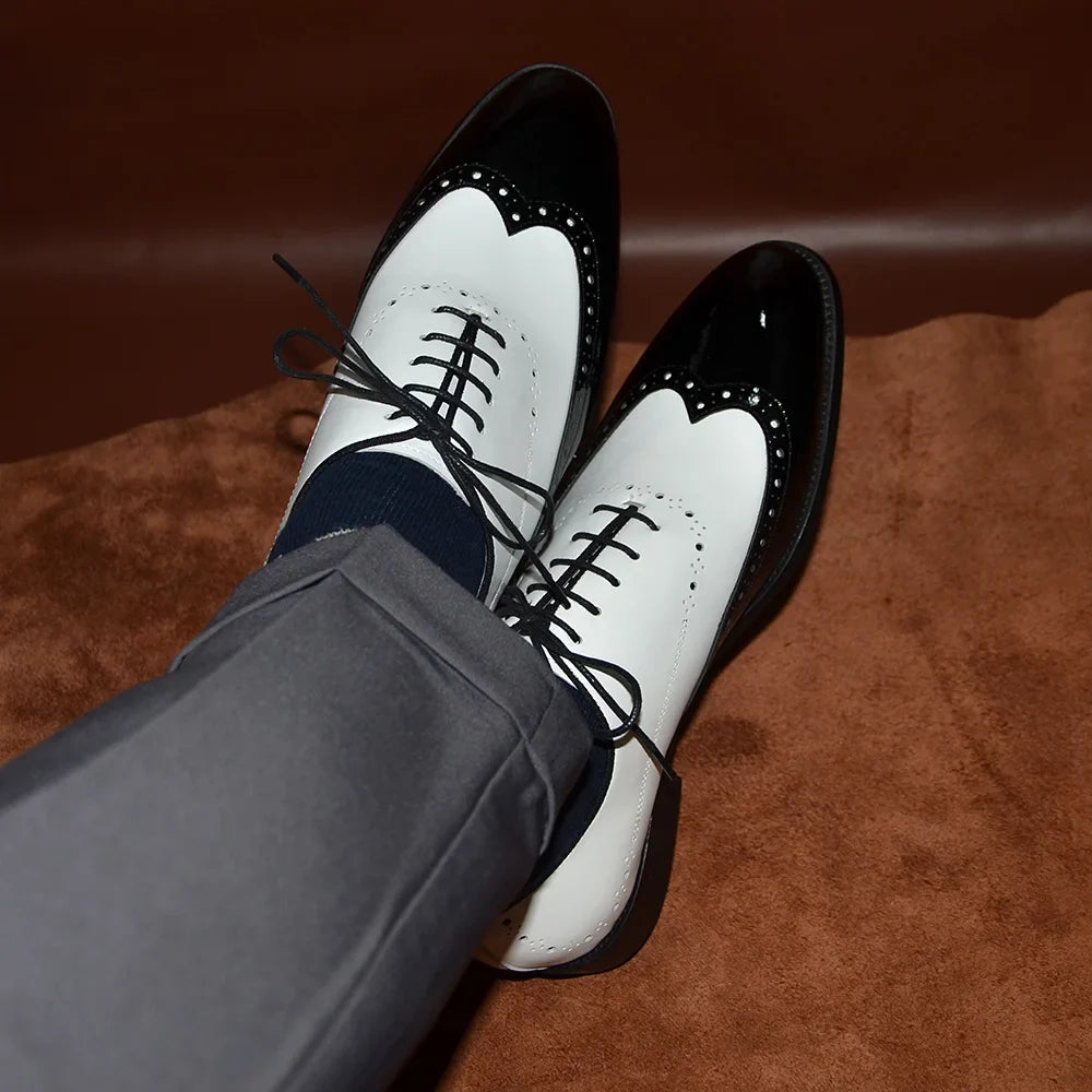 Formal Oxfords Shoes for Men White Black Real Cow Patent Leather Business Lace-up Wingtip Toe Brogue Wedding Mens Dress Shoes