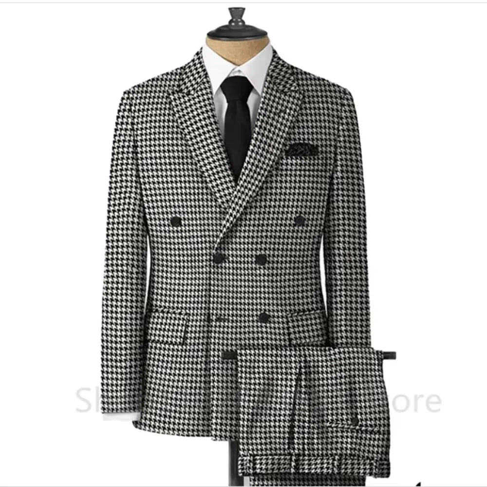 Four Buttons Groomsmen Black Tuxedos Peak Lapel Men Suits Wedding 2 Piceces ( Jacket + Pants + Bow Tie ) D519