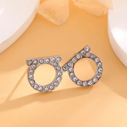2Pcs of Simple and Luxurious D-shaped Stainless Steel Stud Eearrings Inlaid Sparkling Cubic Zircon Ear Piering Jewelry