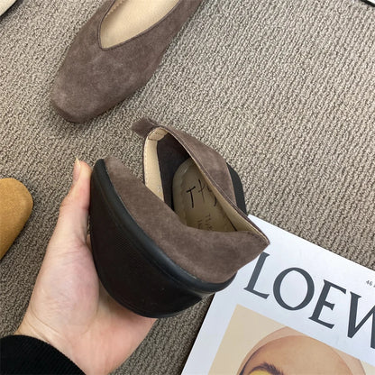 Spring and Autumn Fashionable Comfortable Versatile Wear-resistant Casual Low Heel Shoes Leopard Print Shoes Large Size 36-42