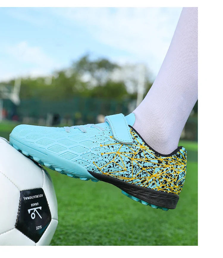 New Men Kids Soccer Shoes Cleats Match Grass Boys Professional Football Boots Ultralight Non-Slip Training Shoes Drop Shipping
