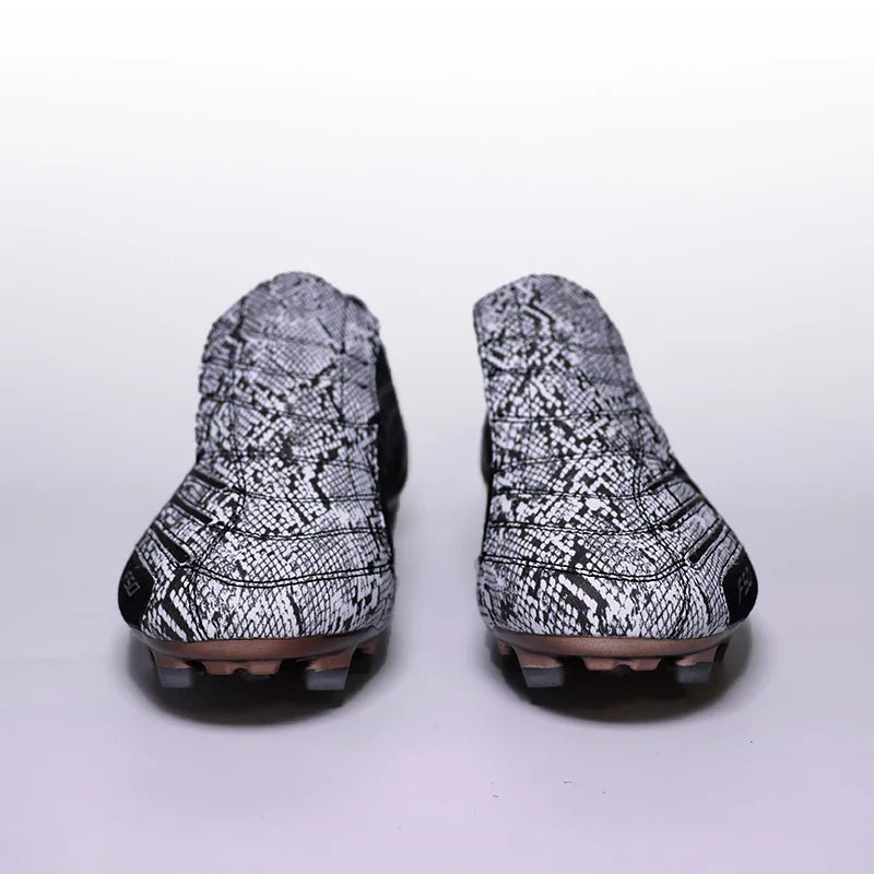 Professional Mens Soccer Shoes F50 Training Non-Slip Turf Soccer Cleats Boys TF/FG Football Sneakers Chuteira Campo 39-45