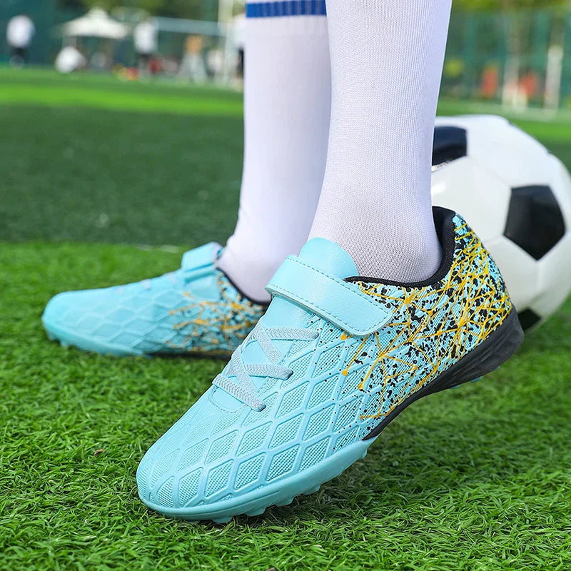New Men Kids Soccer Shoes Cleats Match Grass Boys Professional Football Boots Ultralight Non-Slip Training Shoes Drop Shipping