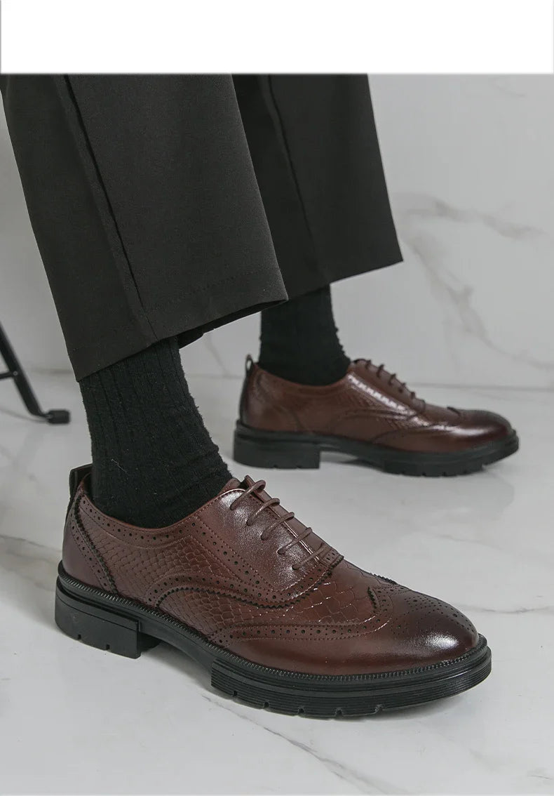 Classic Wedding Leather Shoes For Men Brogues High Quality Men's Dress Business Shoes Office Party Social Formal Shoes Male
