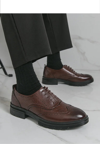 Classic Wedding Leather Shoes For Men Brogues High Quality Men's Dress Business Shoes Office Party Social Formal Shoes Male