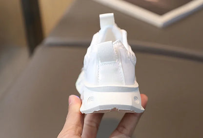 Baby Shoes 2025 Spring Autumn New Boys and Girls Light Up Clunky Sneaker Small and Medium-sized Children's Soft Soled Baby Shoes
