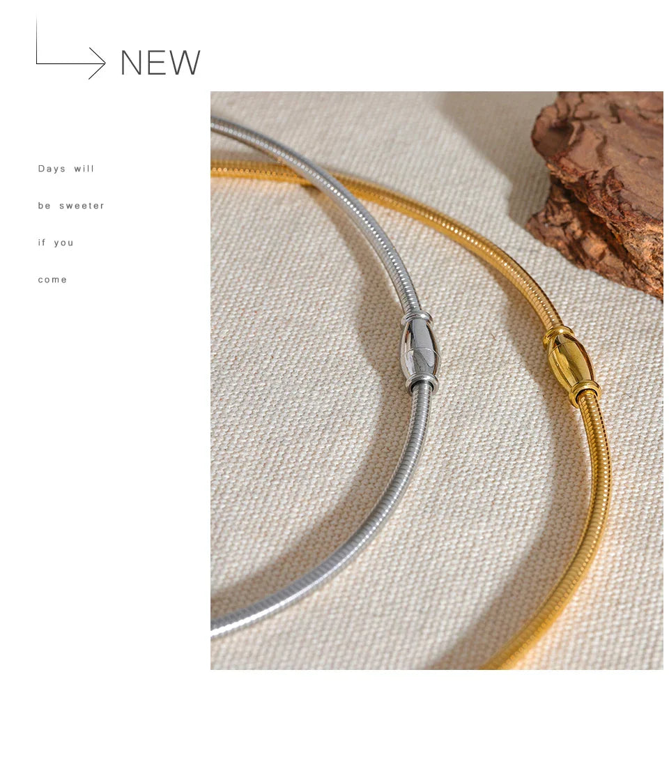 Waterproof Stainless Steel Popular Choker Light Necklace Women Statement Metal 18K Gold Plated Trendy Fashion Jewelry