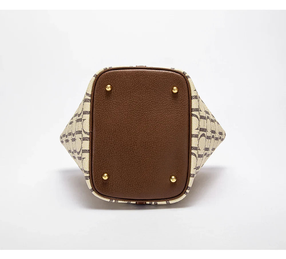 Large Capacity Commuter Travel Handbag Luxury Brand Fashion Texture Letter Printed Women's Shoulder Bag