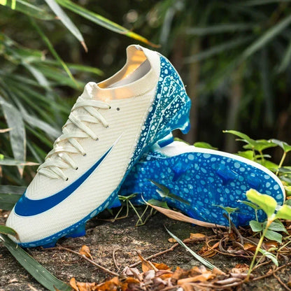 New Men Football Boots Professional Boys Soccer Shoes Ankle Sports Shoes Non-Slip TF/FG Match Sneakers Unisex Comfortable