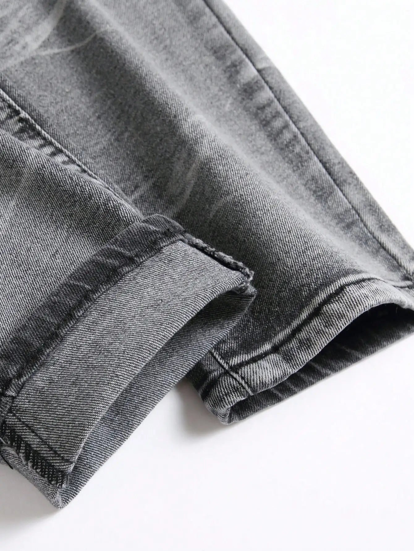 Calça Jeans Masculina Elástica Streetwear Rasgada Patchwork com Furos Calça Casual com Elástico na Cintura Jeans Destruído Slim Reta