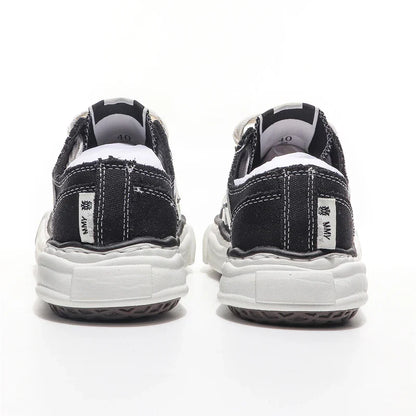 Women Casual Shoes Men's Sports footwear Summer Casual Thick Soled Male Soft Comfortable Non-slip Outdoor Fashion Board sneakers