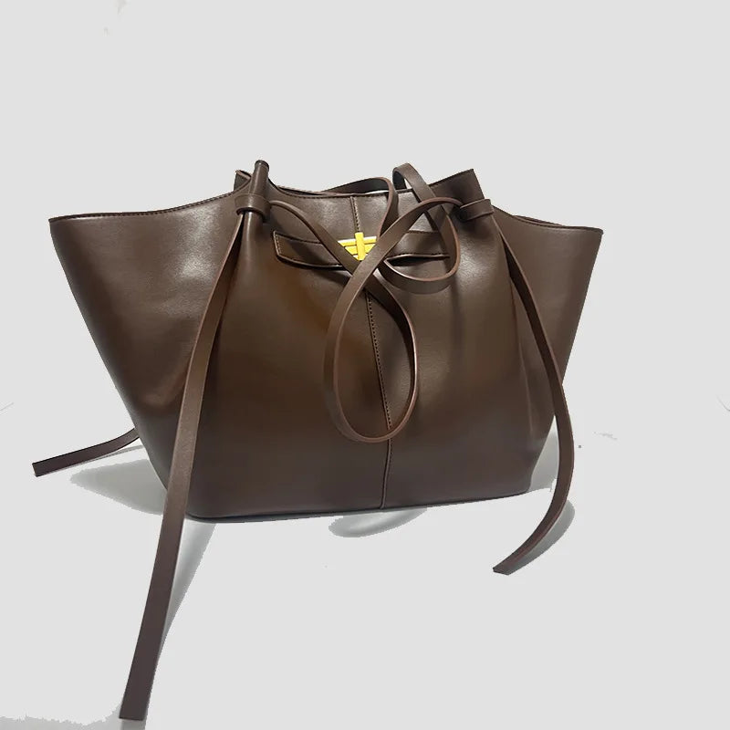 Fashion Large Capacity Trapeze Bag Designer Chic Lock Women Shoulder Bags Luxury Pu Leather Handbags Trend Underarm Bag 2025