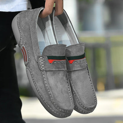 mocassin for men 2022 luxury brand Fashion Men Sneakers Suede Leather trend Men Loafers Slip-On Golf shoes Driving shoes Zapatos