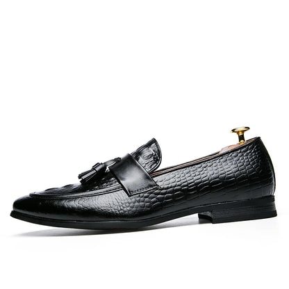 Men Casual Leather Shoes Brand Moccasin Oxfords Driving Shoes Men Loafers Moccasins Dress Shoes For Men New Italian Tassel Shoes