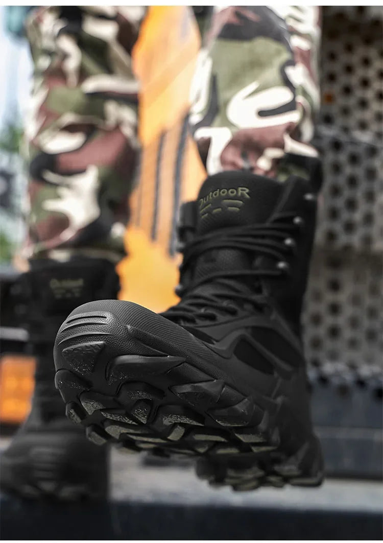 Men Shoes Tactical Boots Special Forces Field Man Boot Lightweight Outdoor Non-Slip Men Zapatillas Hombre Motorcycle Boots