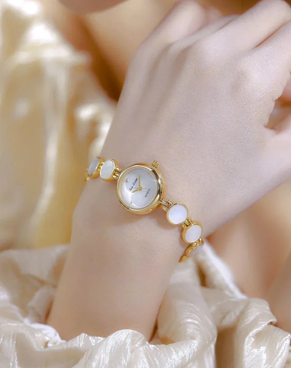 Luxury Ladies Watches Gold Small Dial Natural Shell Bracelet Clock Gifts For Women Lady Fashion Dress Quartz Wristwatch
