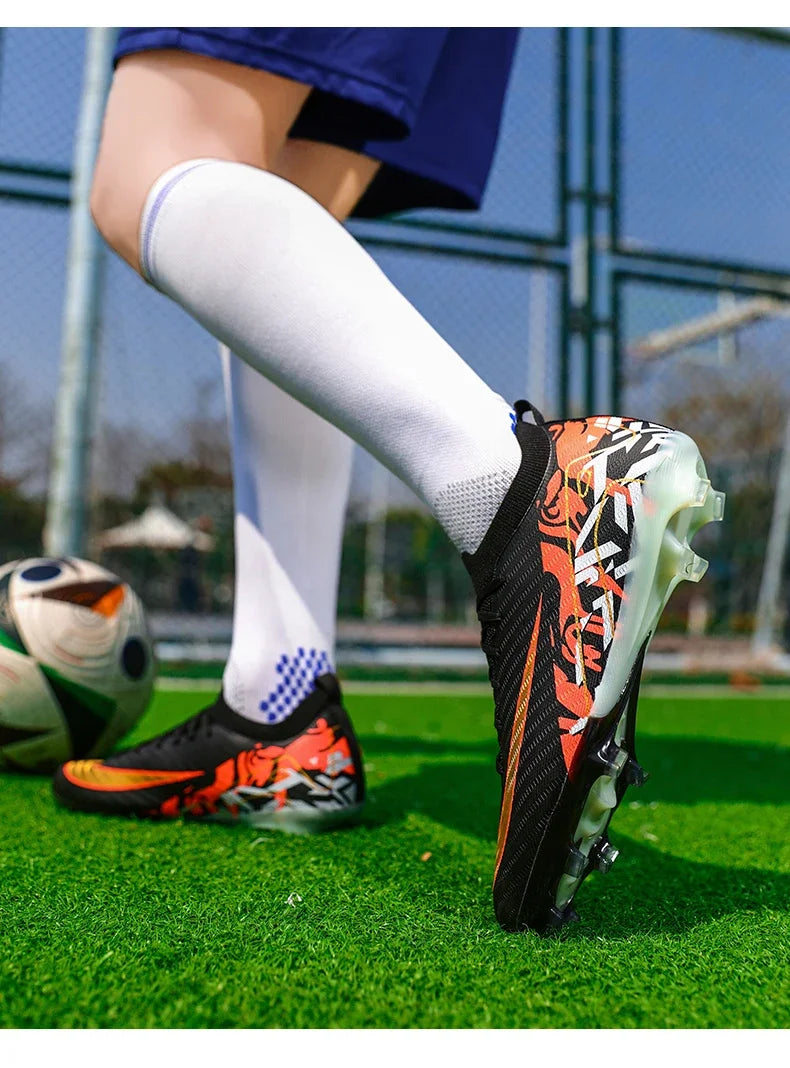 New Men Soccer Shoes Sneakers Original Football Boots Training Long Spikes Drop Shipping Futsal Cleats Match Ultralight Indoor