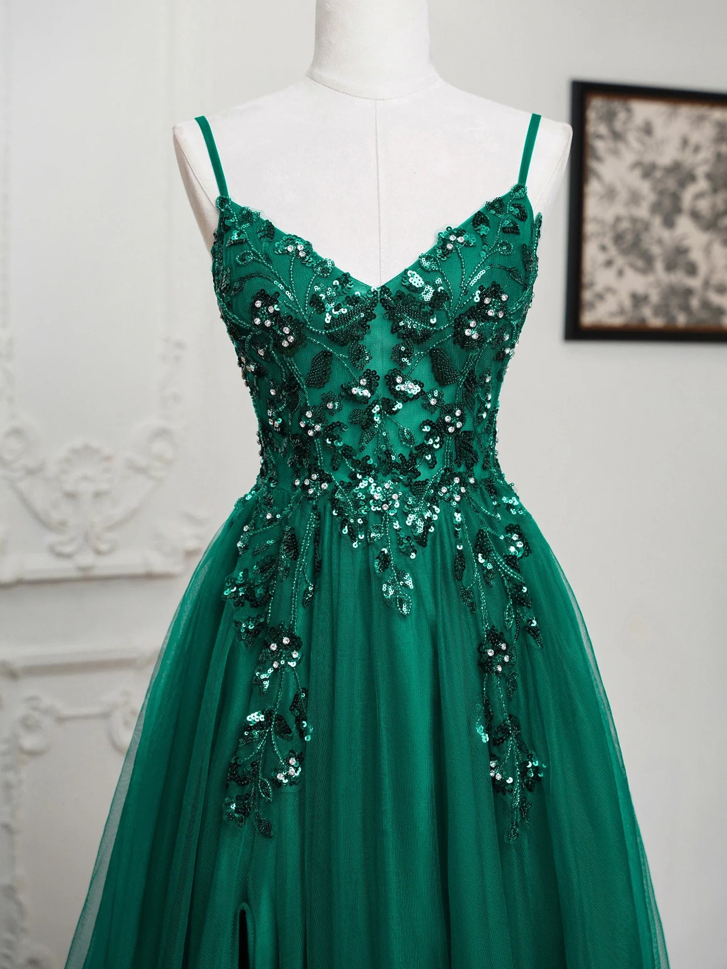 Sling Evening Dresses Prom Dress V-Neck A-Line Train High Split Gowns Sexy Spaghetti Straps Illusion Sequins Appliques