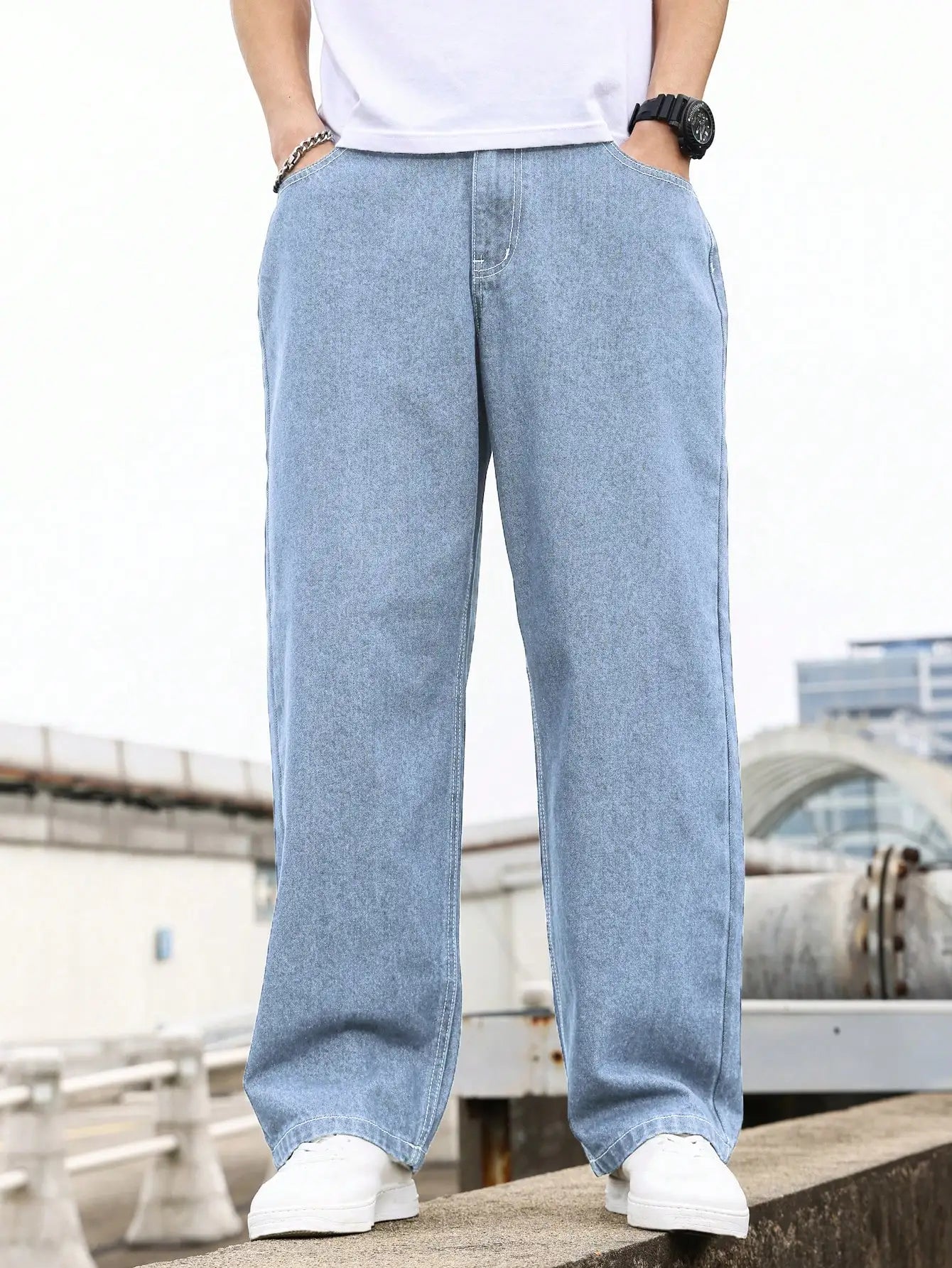 Men's Light Blue Washed Wide-Leg Jeans, Loose Straight Fit, Trendy Casual Style for All Seasons