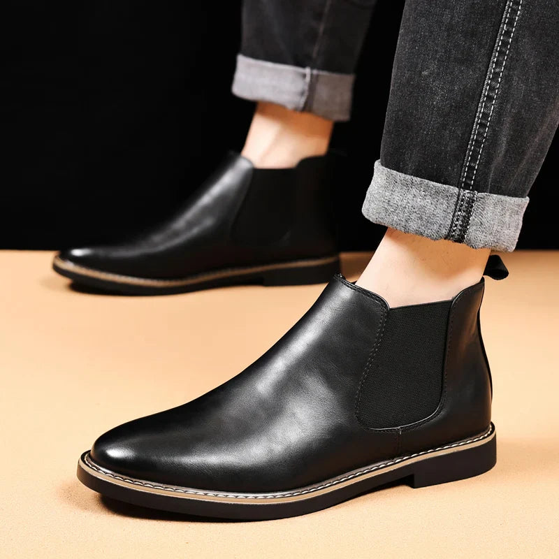 39~47 Men Chelsea Boots Brand Retro Comfortable PU Leather Ankle Boots Men 2025 Fashion Black Brown Mens Boots