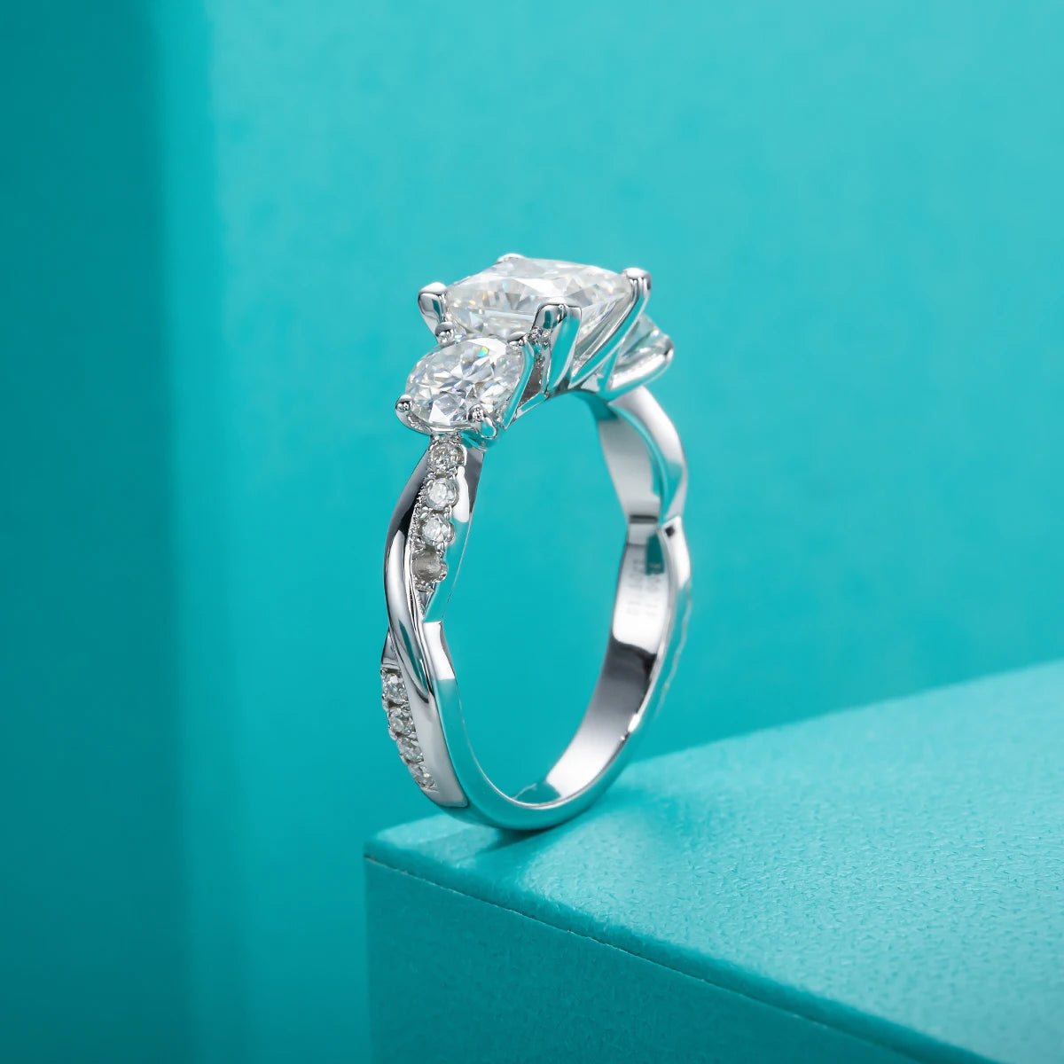 1.5ct Princess Cut D Color Moissanite Three Stone Engagement  Ring 925 Silver Rings For Women Jewelry Wholesale