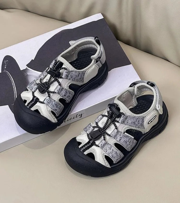 Boys Closed-Toe Sandals 2026 Summer New Arrivals Kids Casual Sneakers Non-Slip Soft Sole Beach Walking Shoes