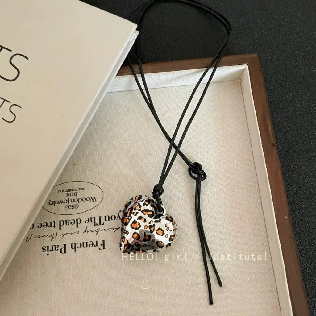 Heart Pendant Necklace for Women Men 85CM Adjustable Pull-out Sweater Chain Fashion Jewelry Accessory Gift