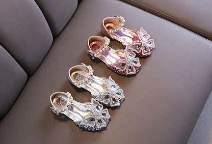 Kids Sandals for Girls Spring Summer Children Rhinestone Butterfly Dress Flat Sandals Fashion Causal Princess Pearl Single Shoes