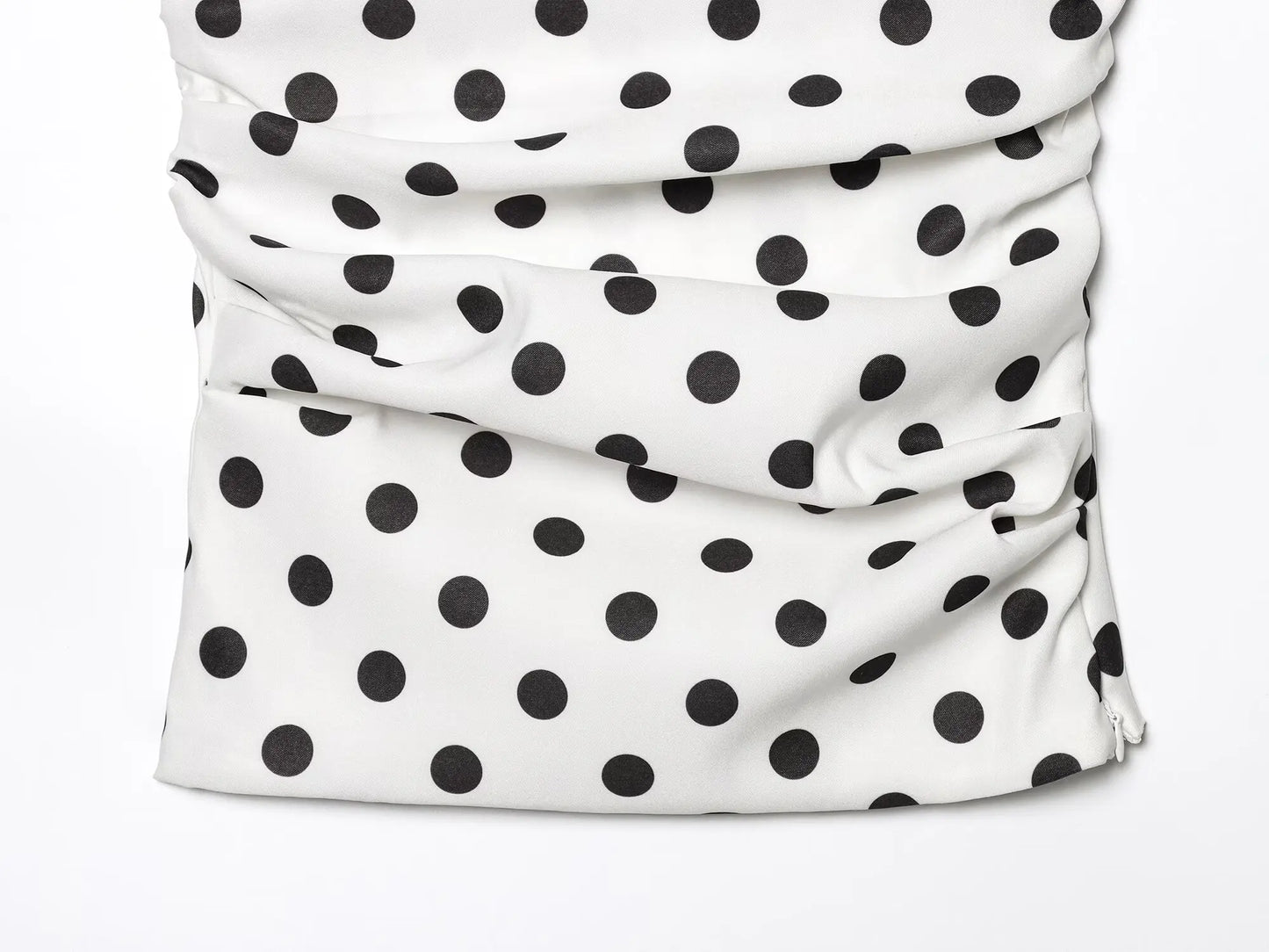 2025 New Women Sexy Strapless Polka Dots Print Pleated Slim Blouse Female Side Zipper Slim Shirts Blusas Chic Tops LS9264