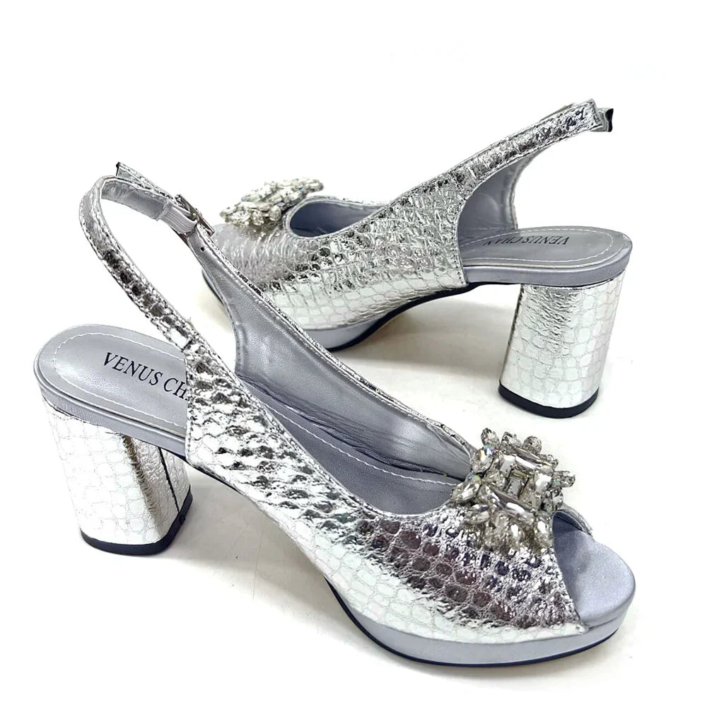 Italian Fashion Open Toe Women Strange Heels Bigger Size Fashion Rhinestone Decoration Brown Shoes And Bag Set Party Bag
