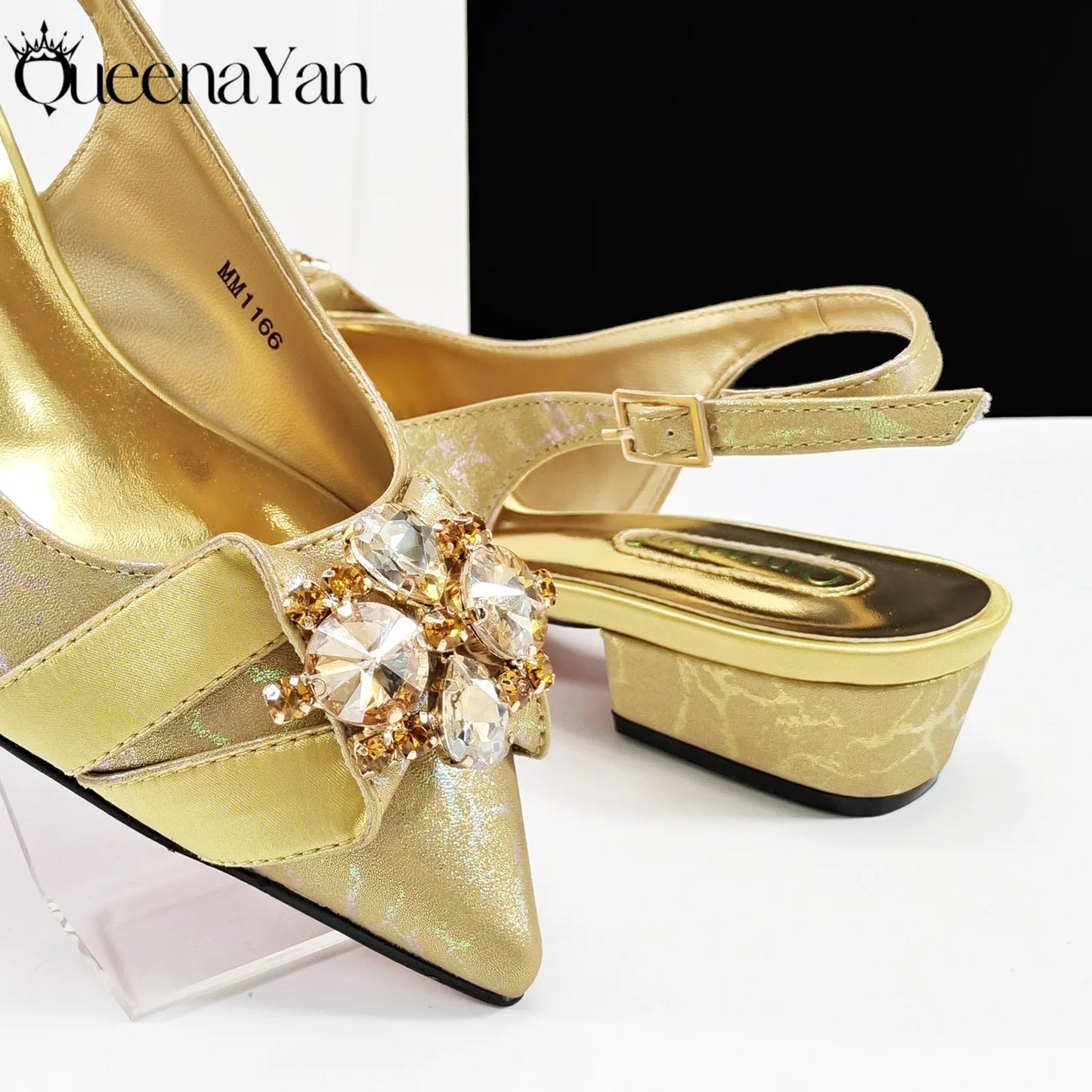 New Summer Collection Stylish Italian Women’s Shoes and Bag Set Gold Colour Comfortable Low Heels With Rhinestone