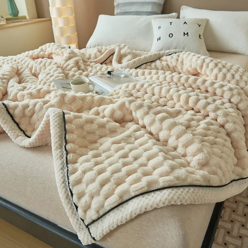 Tortoiseshell Velvet Thermal Blanket 150x200cm - 3D Textured All-Season Throw for Bed Sofa, Soft Fluffy Large Size Home Decor