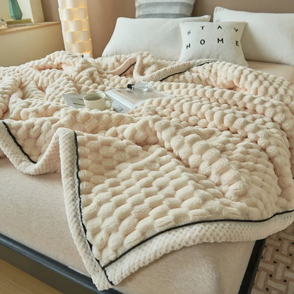 Tortoiseshell Velvet Thermal Blanket 150x200cm - 3D Textured All-Season Throw for Bed Sofa, Soft Fluffy Large Size Home Decor