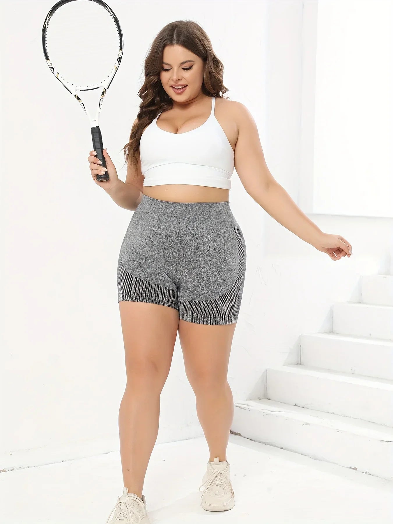 Plus Size Women's Seamless Hip Lifting Fitness Shorts High Waist Running Fitness Yoga Shorts