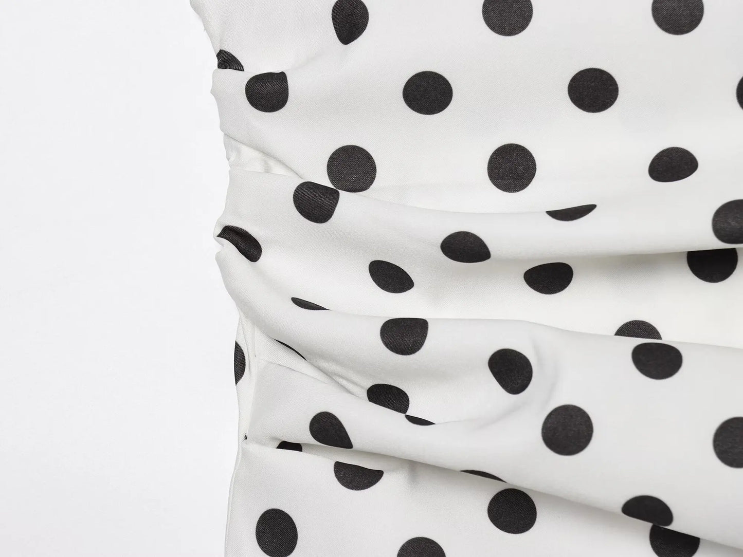 2025 New Women Sexy Strapless Polka Dots Print Pleated Slim Blouse Female Side Zipper Slim Shirts Blusas Chic Tops LS9264