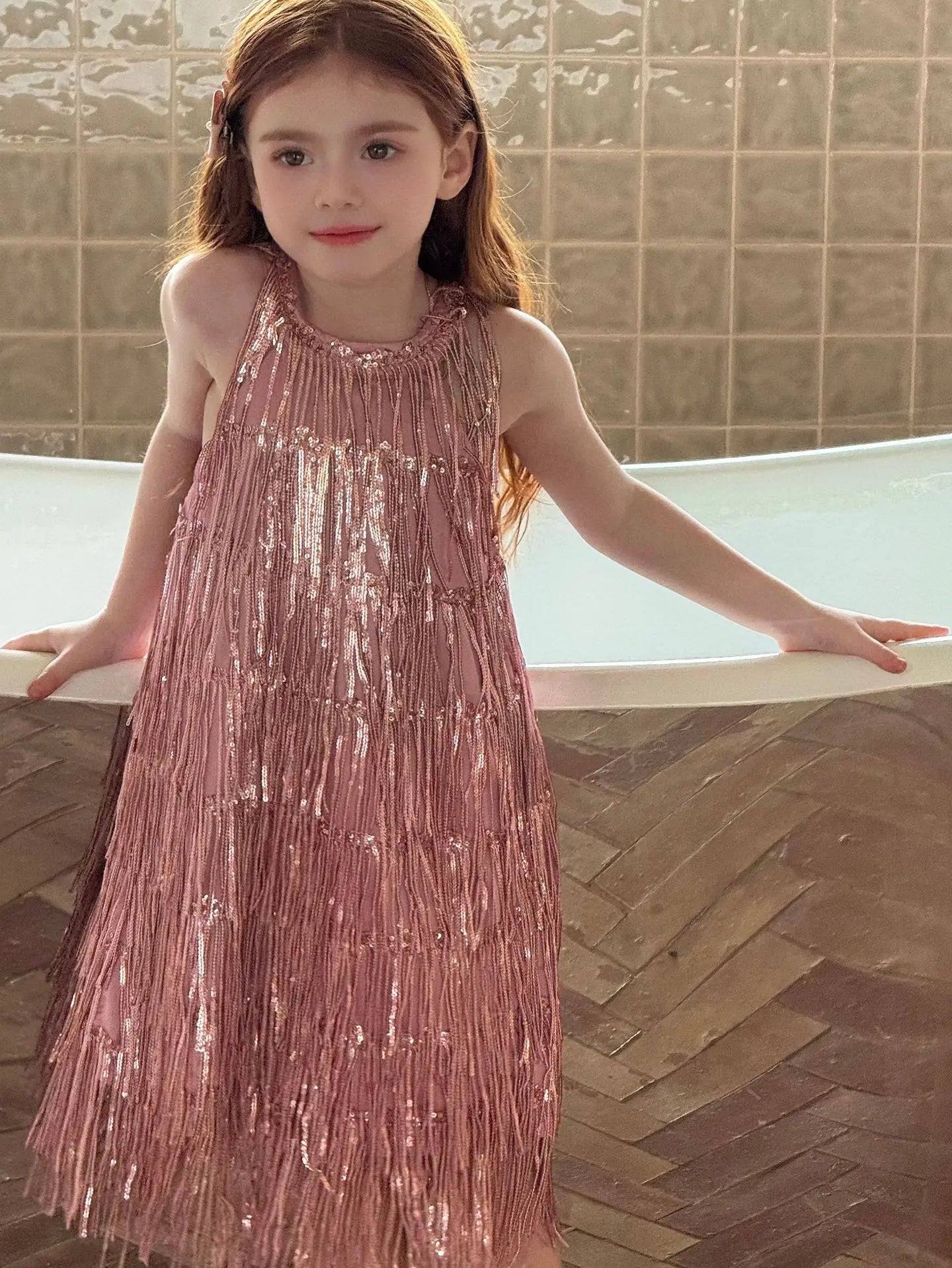 Vestido Infantil Meninas 2025 Verão Novo Moda Infantil Vestido de Borla Brilhante de Luxo Vestido de Aniversário para Meninas
