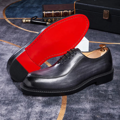 Elegant genuine leather British style toe shoes, men's shoes with carved red soles, business shoes, men's formal wedding dresses
