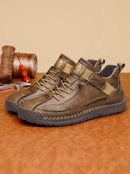 CLOHOO Botas Casuais Esportivas Masculinas Cano Alto Feitas à Mão Respiráveis para Uso ao Ar Livre com Opções de Tamanho Estendido Botas Clássicas de Tornozelo