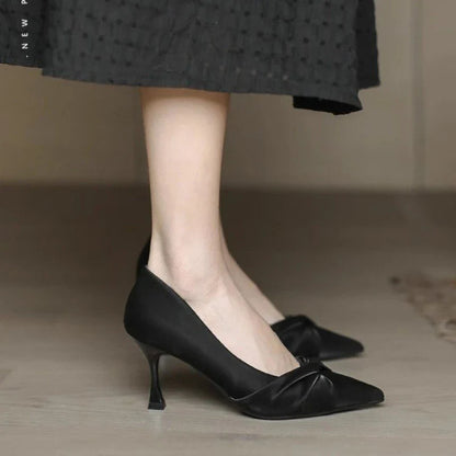 2026 New Women's Pointed Toe Stiletto Heels, Elegant Beige Ruched Pumps, Comfortable Commuter Shoes for Wedding Party Dress