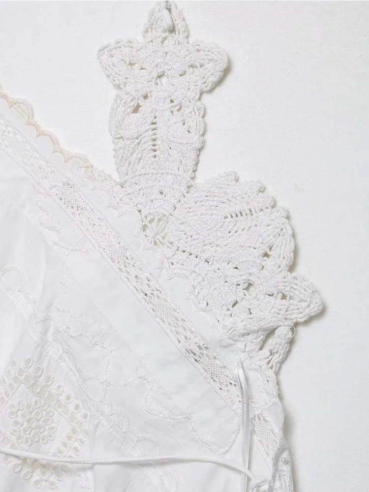 New Women Embroidery Halter Fashion Elegant Crop Tie Top Woman 2025 Sleeveless Backless Short Tops Women Sexy Elegant Party Top