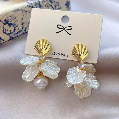 Exaggeration Ocean Style Shell Texture Stud Earrings for Women Trendy Accessories Personalization Jewelry Earrings Daily Wear