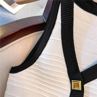 Metal Buttons Patchwork Tank Tops White Crop Top Chic Y2k Sleeveless Summer Knit Tops T-shirt Korean Women's Clothing New