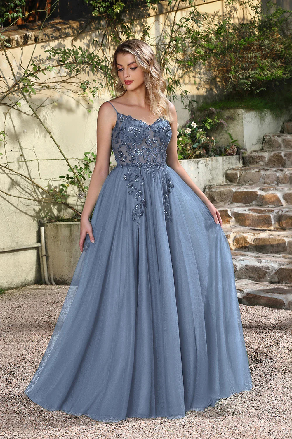Dusty Blue Soft Shiny Tulle Long Evening Dresses Elegant Appliques Lace Open Back Sexy Prom Formal Party Maxi Gowns
