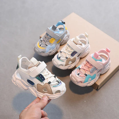 Kids Sports Sandals Fashion Classic 2025 Summer Boys Girls Beach Shoes Cut-outs Air Mesh Breathable Hollow Casual Fashion Sandal