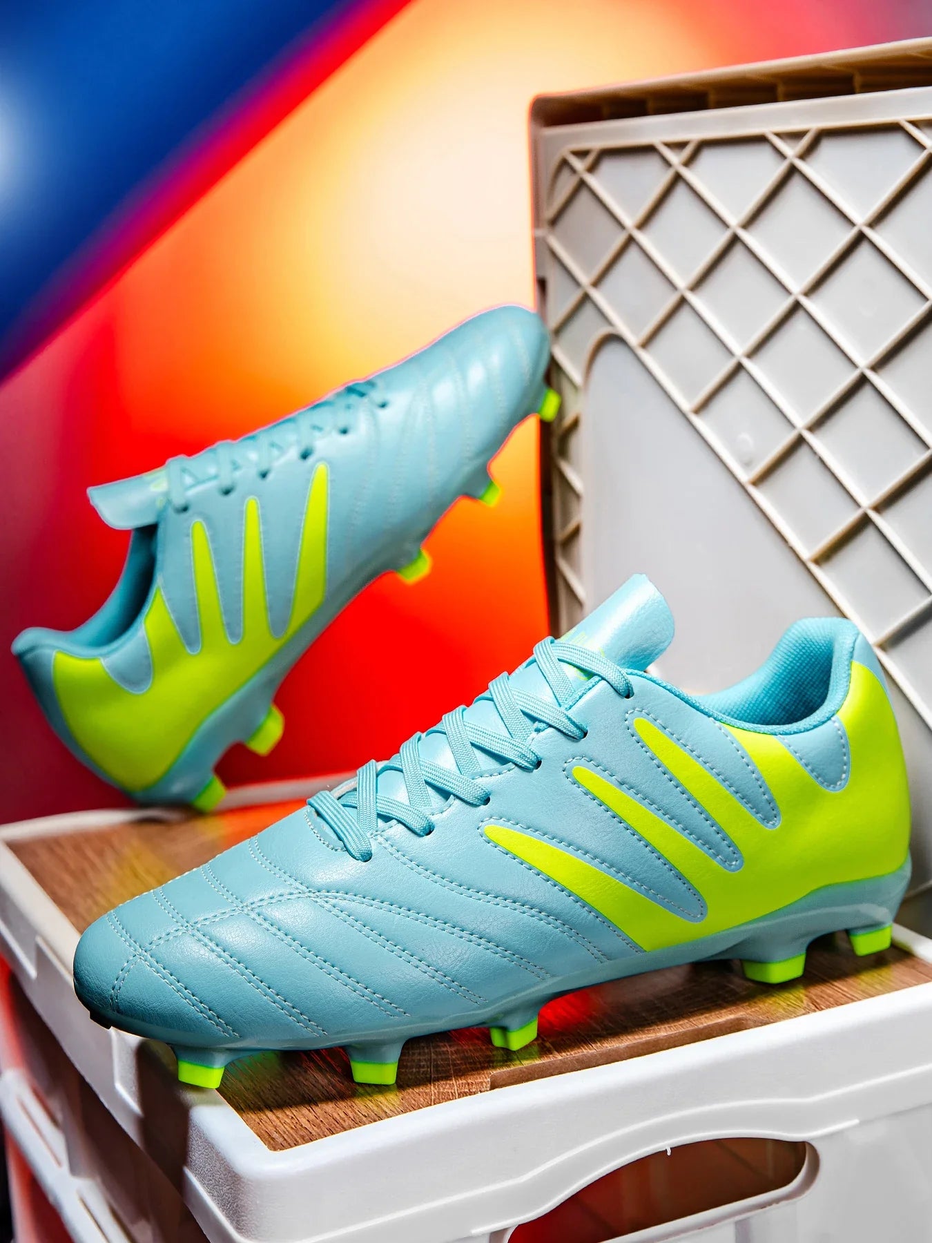 AG FG Outdoor Soccer Boots Breathable PU Fabric Upper TPU Reinforced Sole Wear Resistant Boys Girls Professional Football Shoes